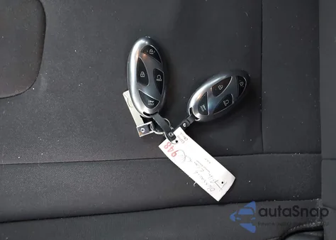 2025 Hyundai Elantra Sel Convenience z USA, uszkodzony, nr VIN KMHLS4DG2SU854727